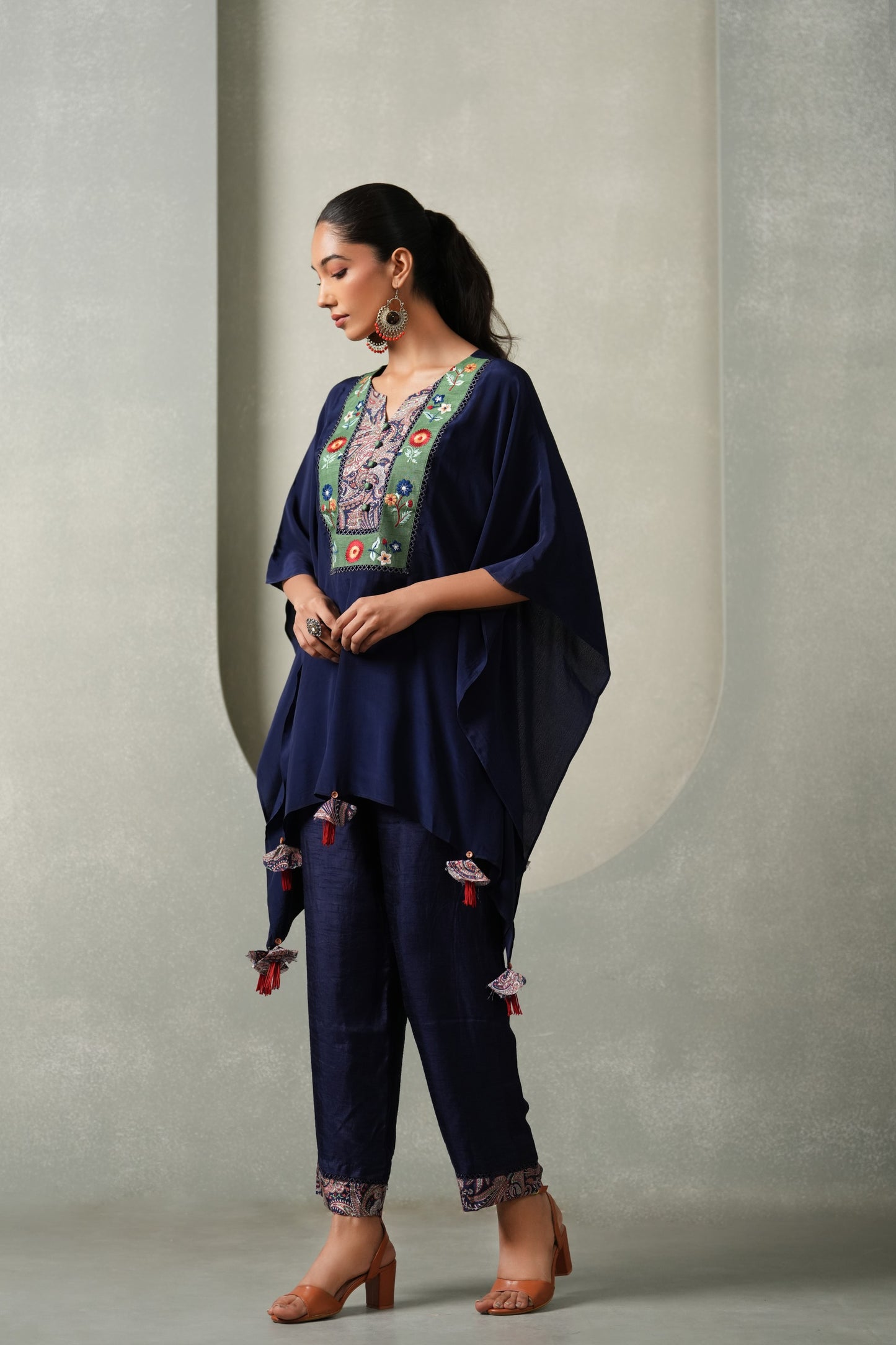 Khusmira Embroided Co-ord Set in Crepe Kaftan with Latkans
