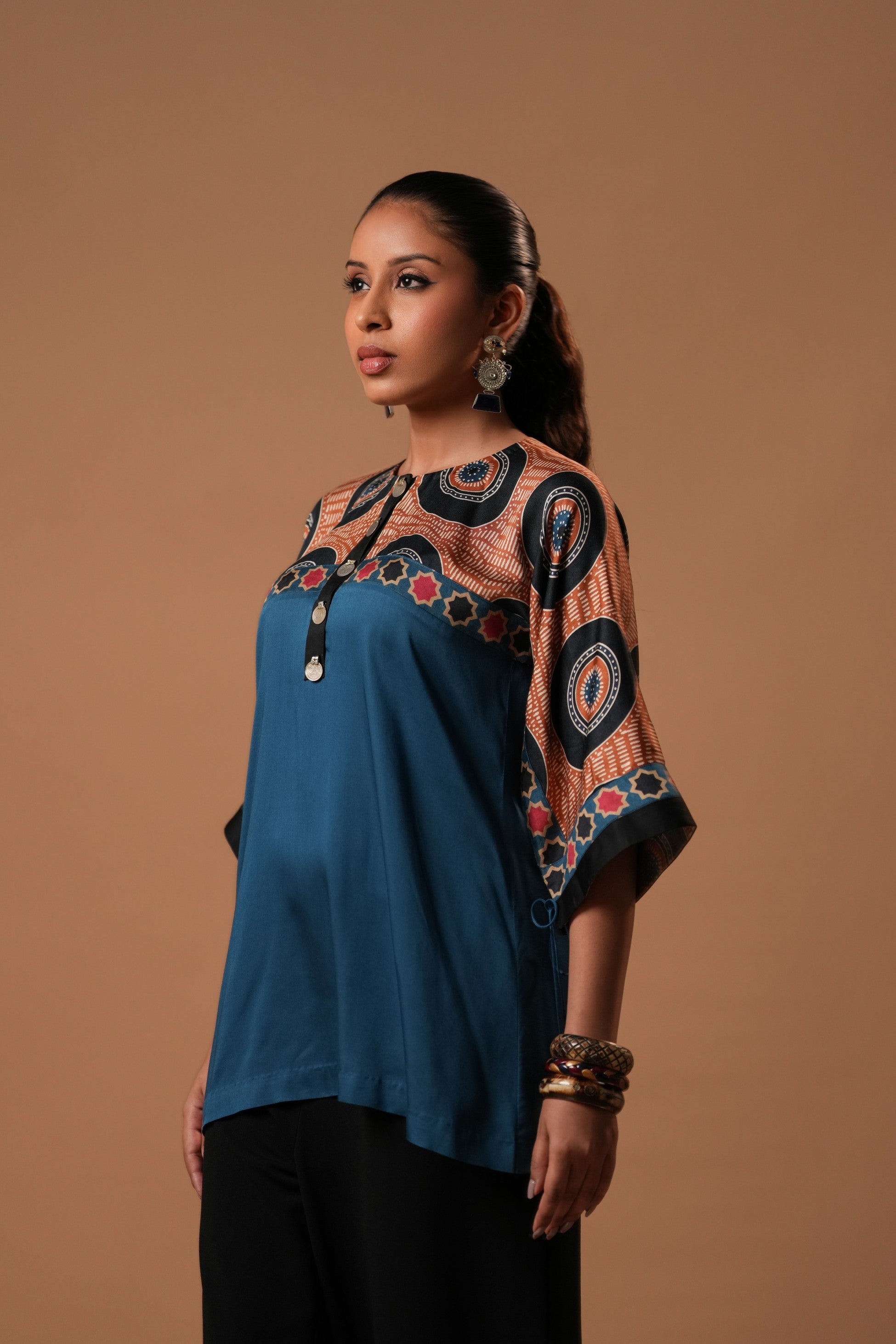 Indiraa Printed Top with Sleeves attached with Dori
