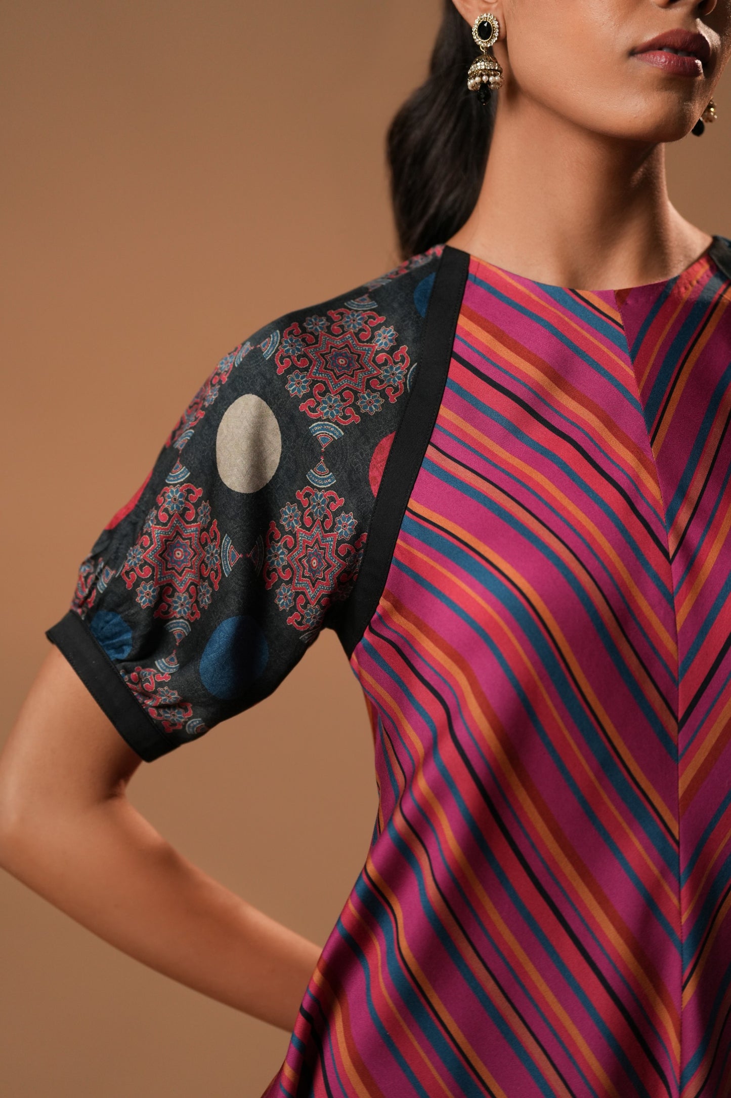 Lehraya Printed Top with Puff Sleeves