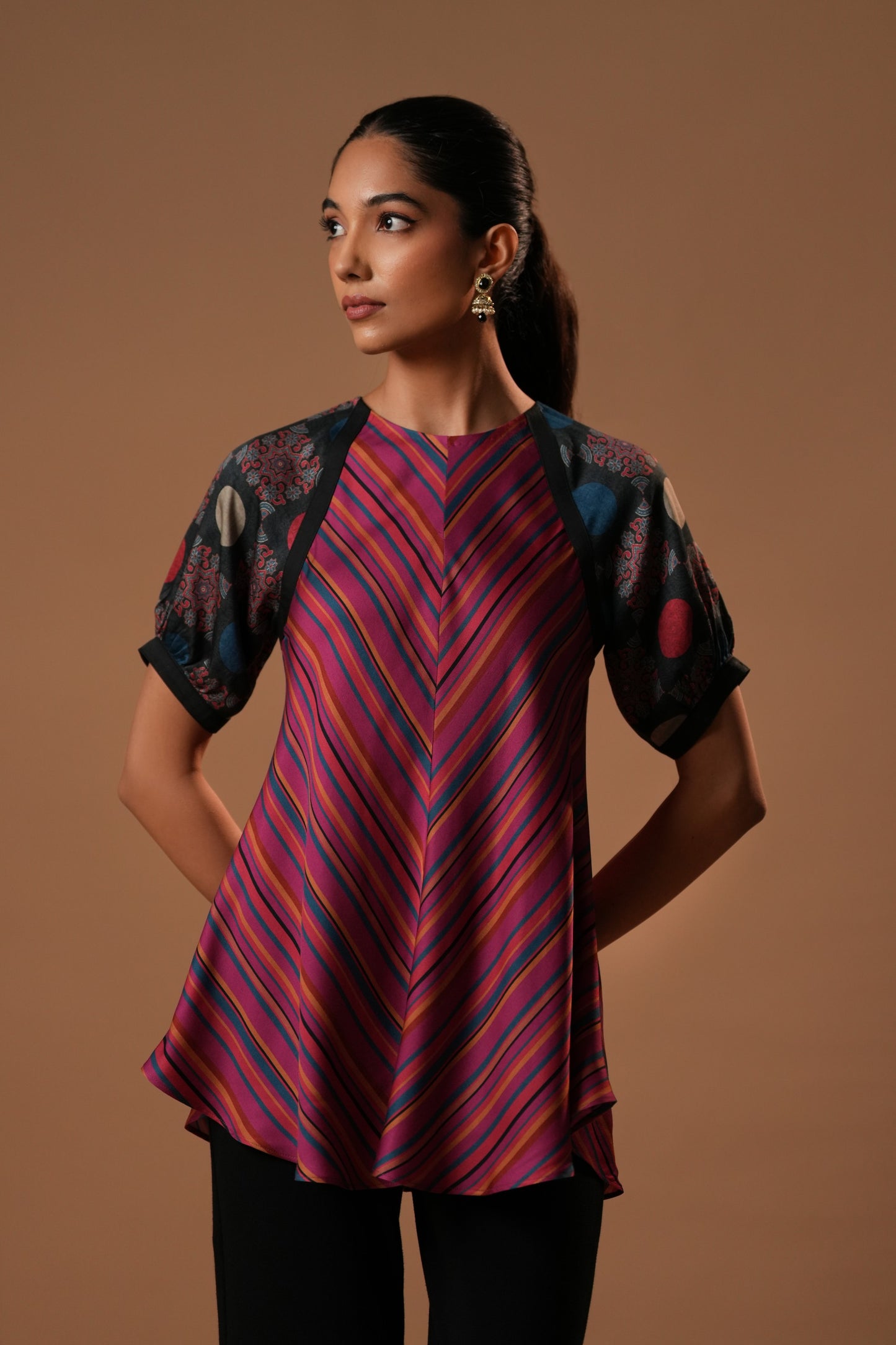 Lehraya Printed Top with Puff Sleeves