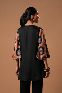 Zarpara Printed Top with Asymmetrical Sleeves