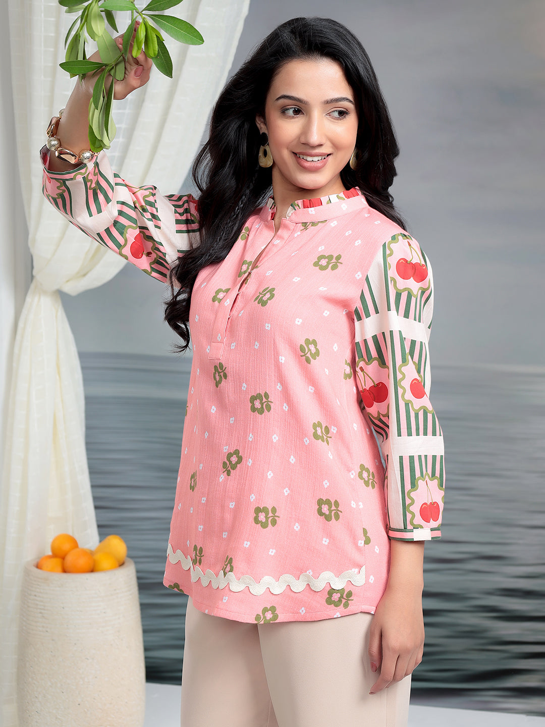 Zoya Top