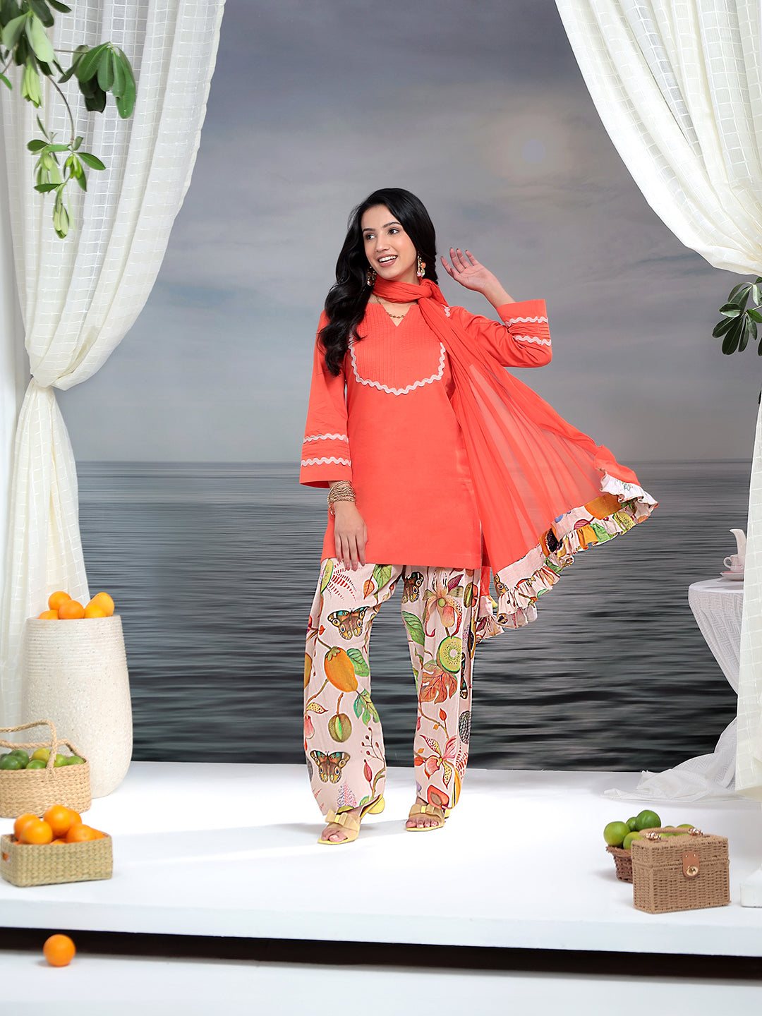 Amber Kurti