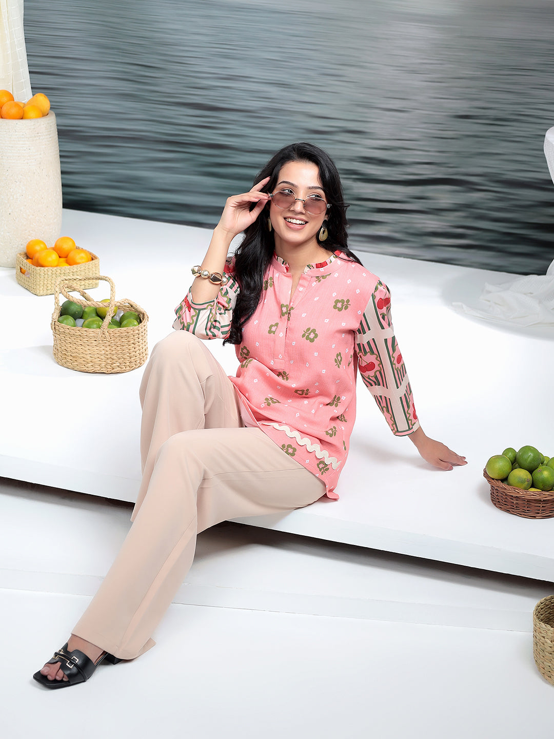 Zoya Top