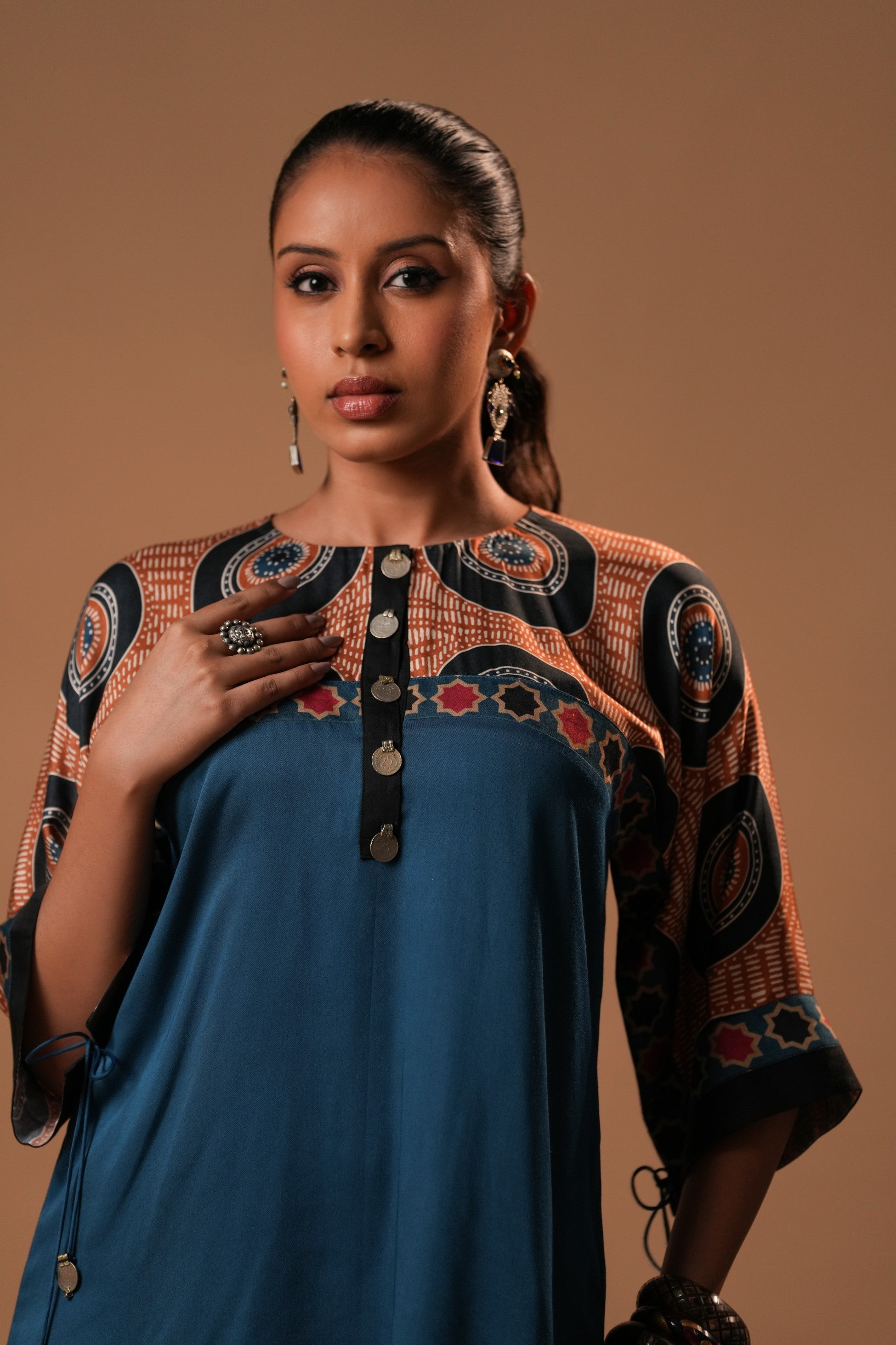 Indiraa Printed Top with Sleeves attached with Dori