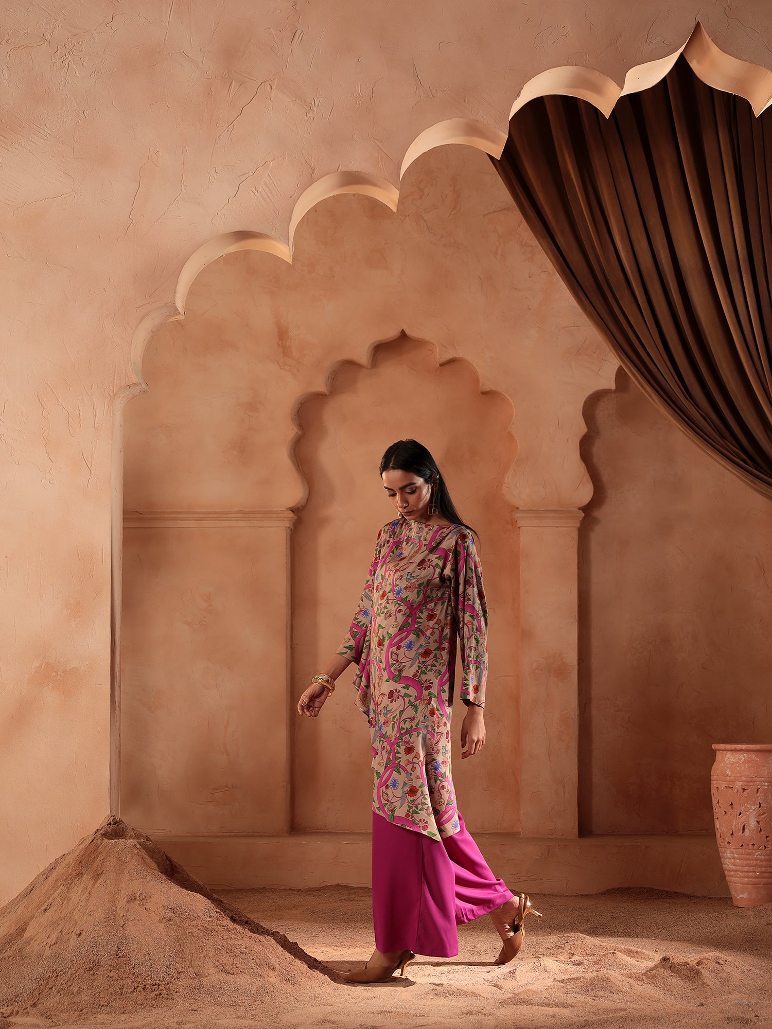 Ayla Asymmetric Kaftaan