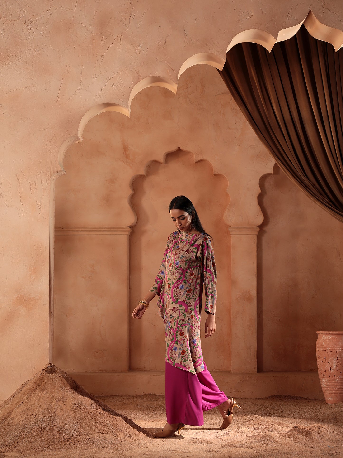 Ayla Asymmetric Kaftaan