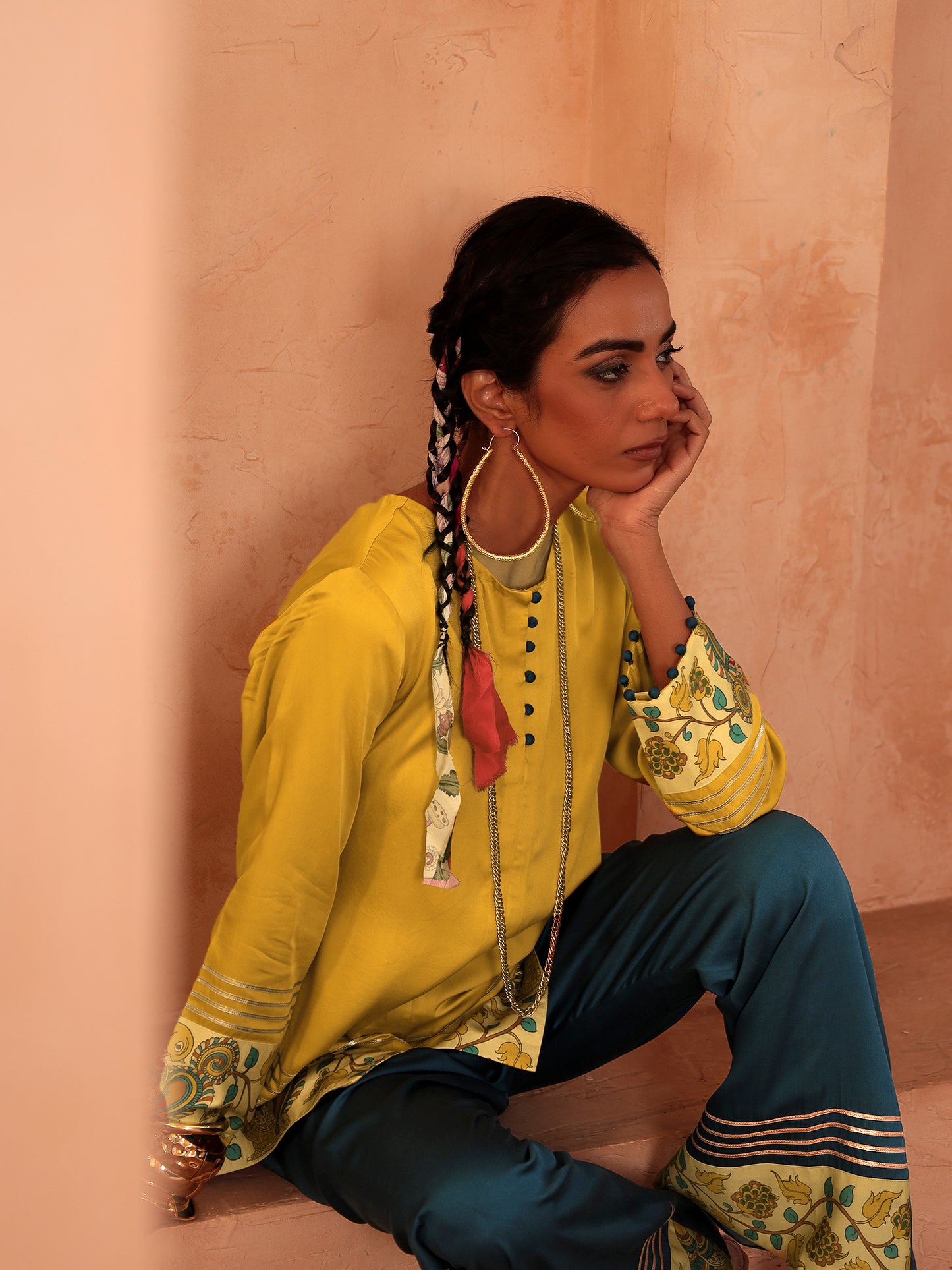 Savera Gota Bell Top